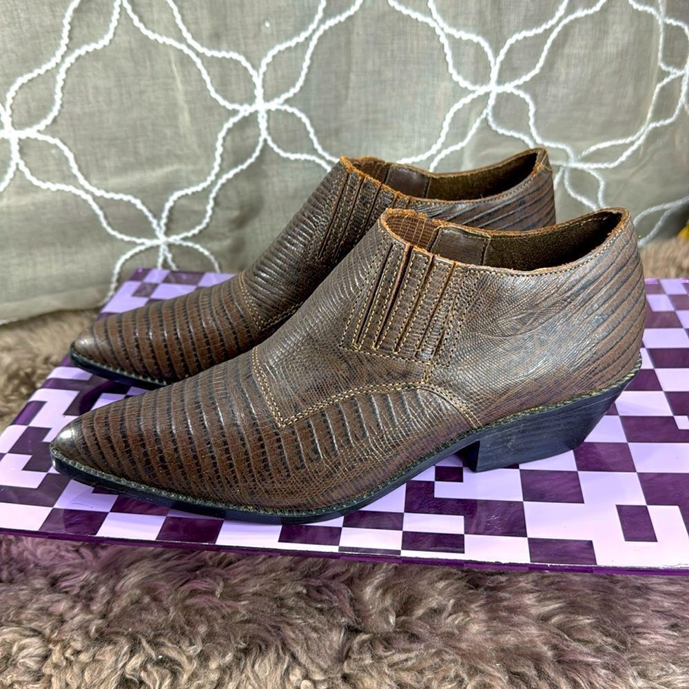 (Z3) Tribeca vintage leather cowboy style ankle boots, size 6.5